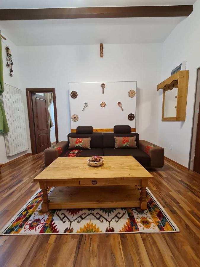 City Home Bukarest Eksteriør billede