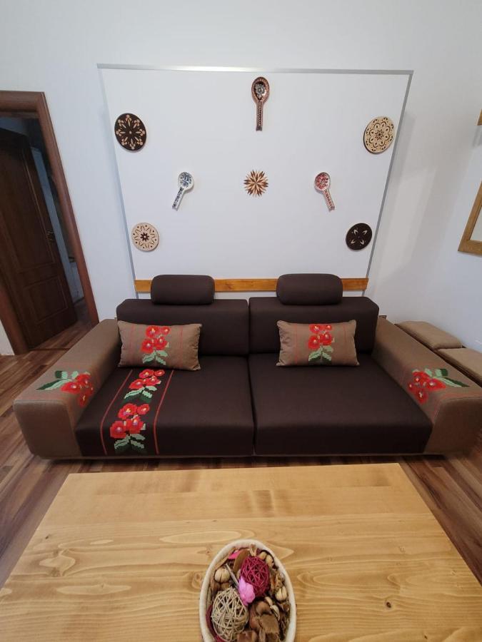 City Home Bukarest Eksteriør billede