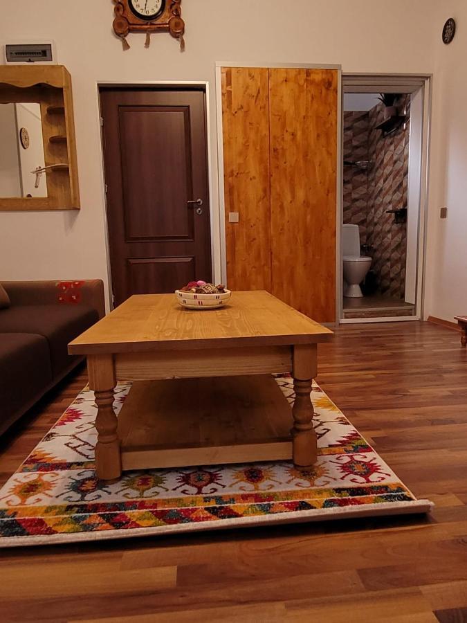City Home Bukarest Eksteriør billede